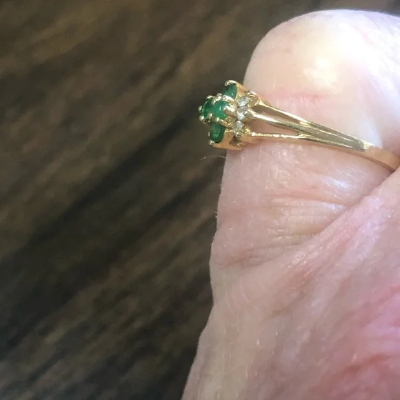 Final ✨ 14K Solid Gold/Diamonds Flower Cluster Ring ESTATE - Picture 8 of 9